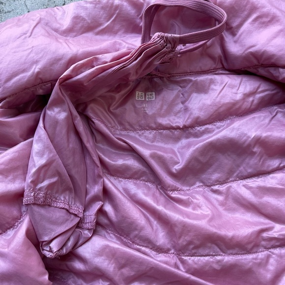 Uniqlo Pink Ultra Light Packable Puffer Jacket Women's Size XS winter full zip - Picture 3 of 4